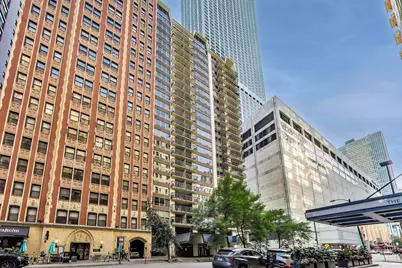 201 E Chestnut Street #1A, Chicago, IL 60611 - Photo 1