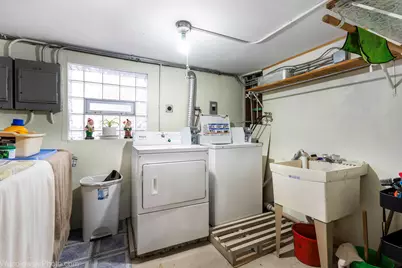 3039 N Haussen Court, Chicago, IL 60618 - Photo 20