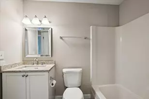 938 Chase Ct, Gurnee, IL 60031 - Photo 12