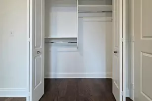 1537 N Orleans Ave, Chicago, IL 60610 - Photo 14
