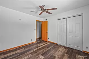 2862 Stockberry Ln, West Chicago, IL 60185 - Photo 12