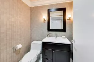 600 N Lake Shore Dr N, Chicago, IL 60611 - Photo 20