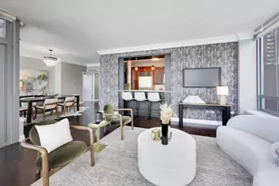600 N Lake Shore Dr N, Chicago, IL 60611 - Photo 6