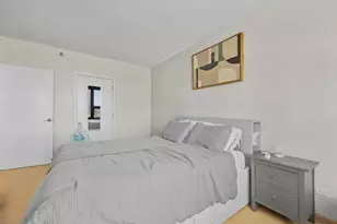 501 N Clinton St, Chicago, IL 60654 - Photo 12
