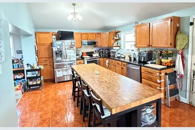 3935 Birchwood Avenue, Skokie, IL 60077 - Photo 6