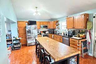 3935 Birchwood Ave, Skokie, IL 60077 - Photo 6