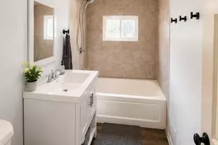 3935 Birchwood Ave, Skokie, IL 60077 - Photo 16