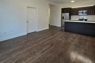 1537 N Orleans Ave, Chicago, IL 60610 - Photo 8