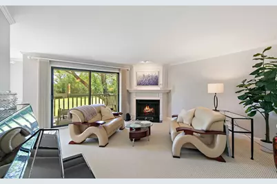 228 Hickory Lane #C, Lake Barrington, IL 60010 - Photo 4