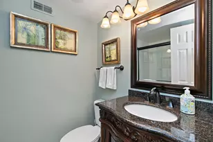 228 Hickory Ln, Lake Barrington, IL 60010 - Photo 14