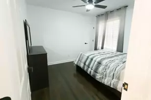 2252 W 71st St, Chicago, IL 60636 - Photo 8