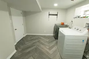 2252 W 71st St, Chicago, IL 60636 - Photo 18