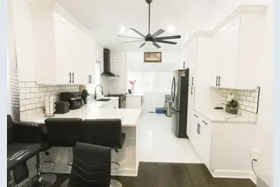 2252 W 71st Street, Chicago, IL 60636 - Photo 4
