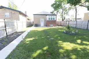 2252 W 71st St, Chicago, IL 60636 - Photo 20