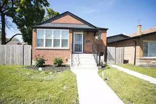 2252 W 71st St, Chicago, IL 60636 - Photo 1