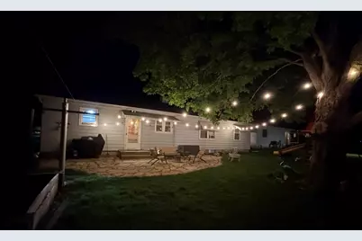 320 S Elm Street, Waterman, IL 60556 - Photo 18