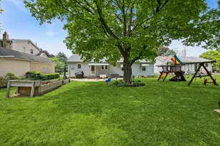 320 S Elm St, Waterman, IL 60556 - Photo 14