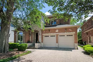 1105 Austin Ave, Park Ridge, IL 60068 - Photo 1