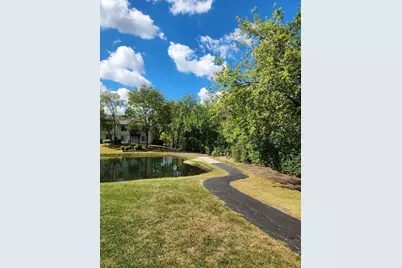 2753 S Cedar Glen Drive, Arlington Heights, IL 60005 - Photo 20