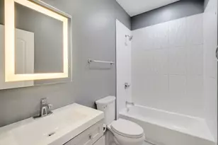 6418 S Champlain Ave, Chicago, IL 60637 - Photo 10