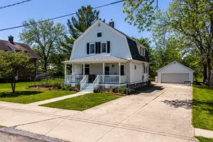 128 N Mercer St, Princeton, IL 61356 - Photo 30