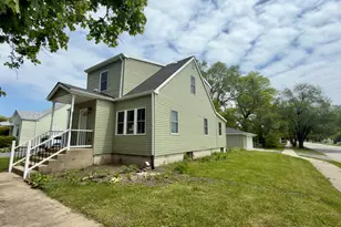 9759 Rutherford Ave, Oak Lawn, IL 60453 - Photo 2