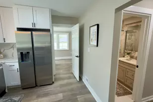 9759 Rutherford Ave, Oak Lawn, IL 60453 - Photo 12