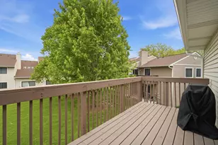 981 Pine Tree Circle South, Buffalo Grove, IL 60089 - Photo 14