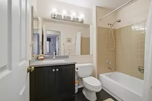 981 Pine Tree Circle South, Buffalo Grove, IL 60089 - Photo 12