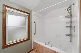 5910 W 88th St, Oak Lawn, IL 60453 - Photo 14