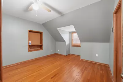 5910 W 88th Street, Oak Lawn, IL 60453 - Photo 10