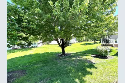 21224 Montclare Lake Drive, Crest Hill, IL 60403 - Photo 22