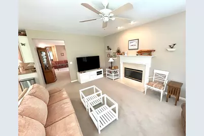21224 Montclare Lake Drive, Crest Hill, IL 60403 - Photo 18