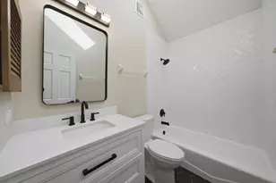 1215 Triple Crown Ct, Bartlett, IL 60103 - Photo 28