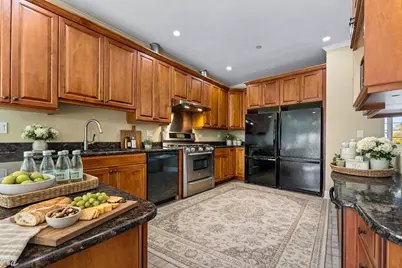 5533 Lincoln Avenue, Morton Grove, IL 60053 - Photo 4
