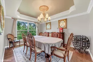 80 Chestnut Ct, Elgin, IL 60120 - Photo 6
