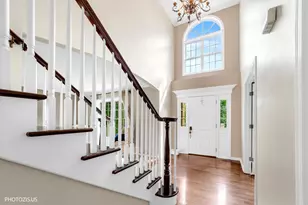 80 Chestnut Ct, Elgin, IL 60120 - Photo 16