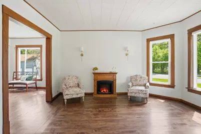 307 W Curtis Street, Grant Park, IL 60940 - Photo 4