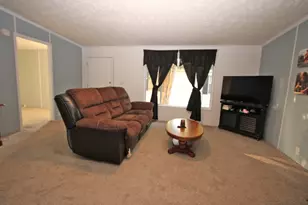 406 Spruce Dr, Belvidere, IL 61008 - Photo 8