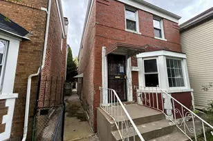 3854 S Albany Ave, Chicago, IL 60632 - Photo 2