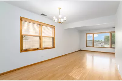 6120 W Eastwood Avenue #2, Chicago, IL 60630 - Photo 4