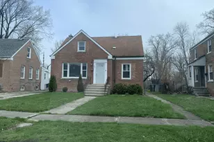 268 E 140th Pl, Dolton, IL 60419 - Photo 1