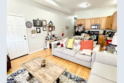2438 N Laramie Avenue, Chicago, IL 60639 - Photo 2