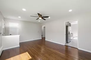 4900 W Hawthorne Ave, Hillside, IL 60162 - Photo 10