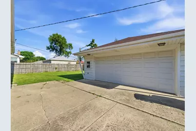 4900 W Hawthorne Avenue, Hillside, IL 60162 - Photo 30