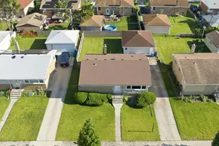 4900 W Hawthorne Ave, Hillside, IL 60162 - Photo 4