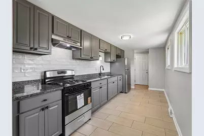 16032 Circle Drive, Markham, IL 60428 - Photo 2