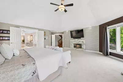 203 Crooked Tree Court, Naperville, IL 60565 - Photo 16