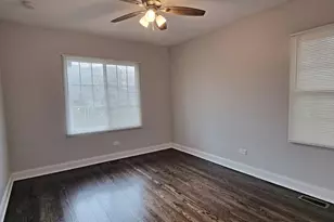 410 S 2nd Ave, Maywood, IL 60153 - Photo 8