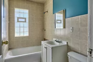 1402 N 15th Ave, Melrose Park, IL 60160 - Photo 22
